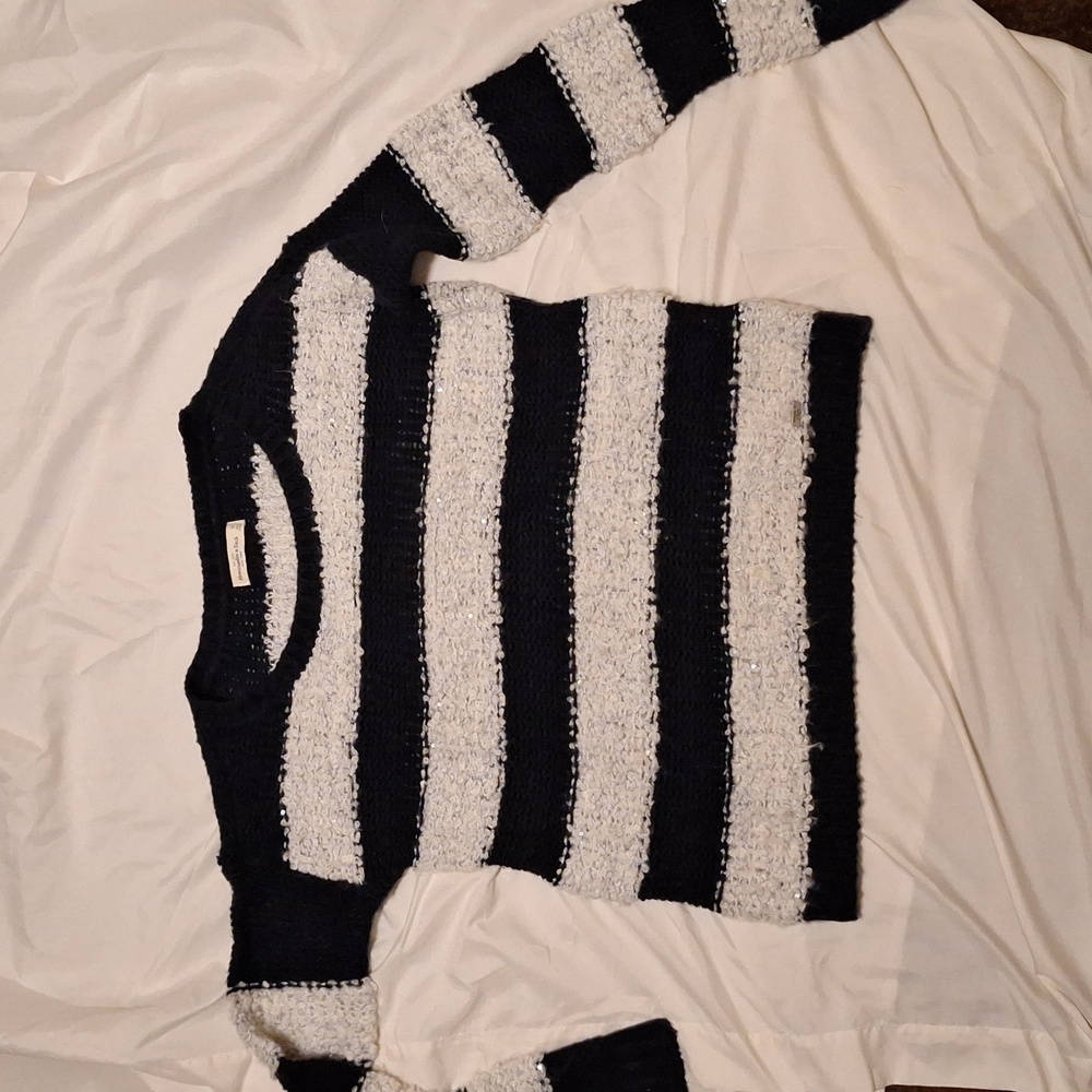 Woman's sweater